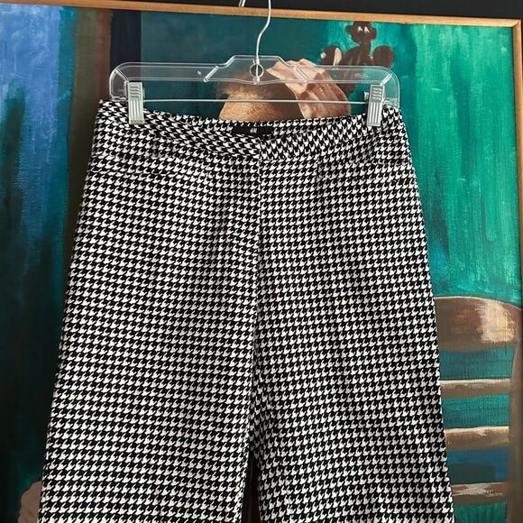 H&M Black and White Houndstooth Cropped Pants 6 - Picture 6 of 16